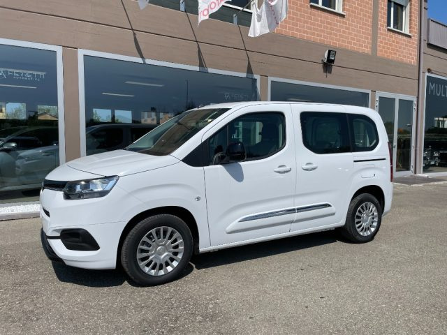 TOYOTA Proace City Verso usata, con Airbag