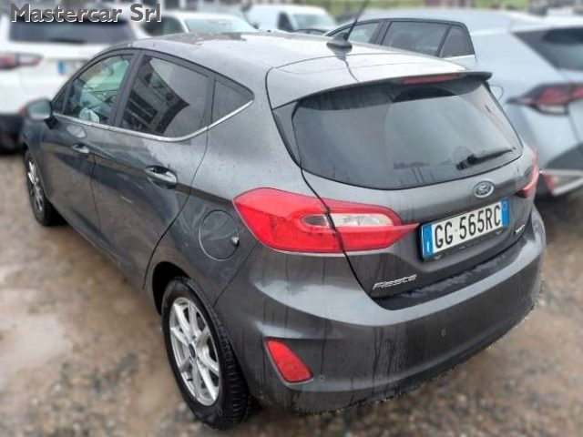 FORD Fiesta usata, con ESP