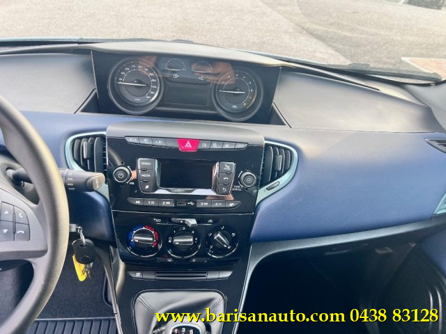 LANCIA Ypsilon usata, con ESP