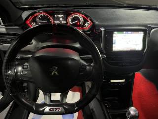 PEUGEOT 208 usata, con Boardcomputer