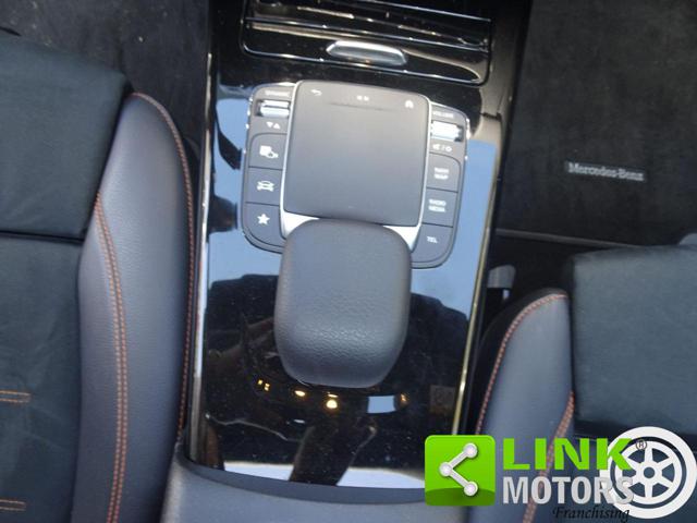 MERCEDES-BENZ CLA 200 usata, con Chiusura centralizzata