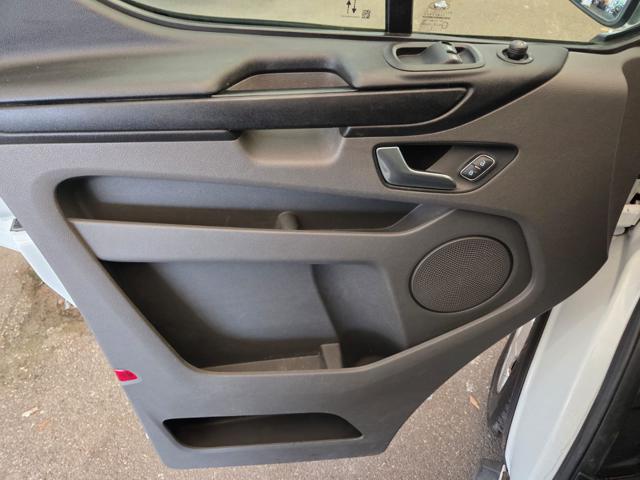 FORD Transit Custom usata, con Autoradio