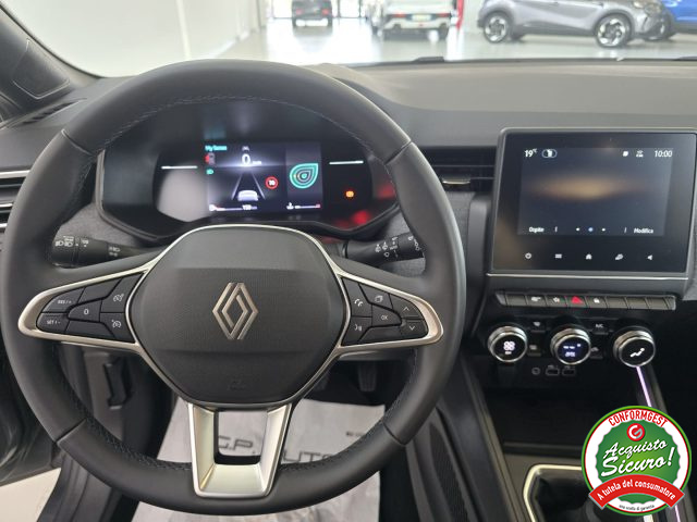 RENAULT Clio usata, con Controllo automatico clima