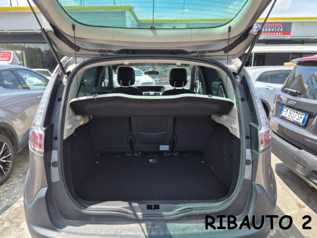 RENAULT Scenic usata, con Chiusura centralizzata telecomandata