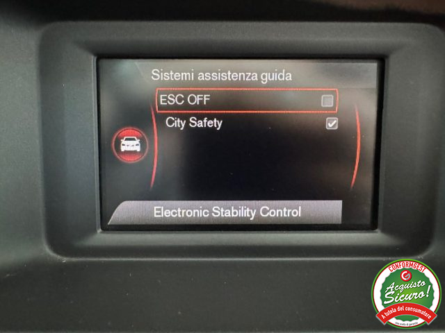 VOLVO V40 usata, con Park Distance Control