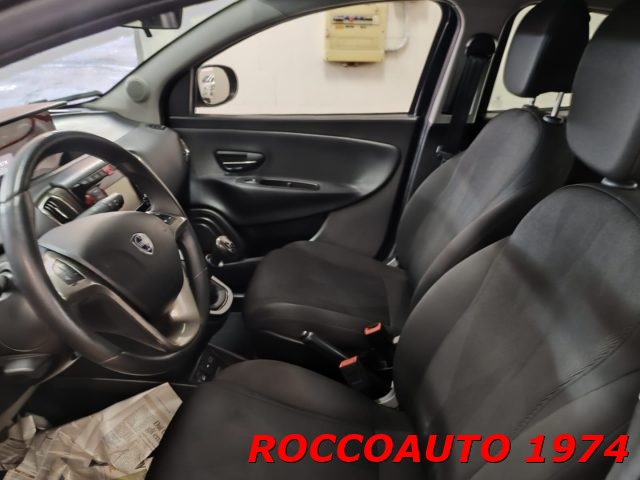 LANCIA Ypsilon usata, con Controllo trazione