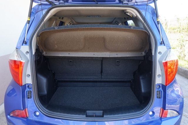 TOYOTA Verso-S usata, con Touch screen