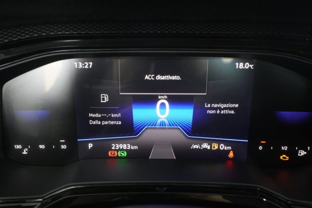 VOLKSWAGEN Taigo usata 6