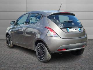 LANCIA Ypsilon usata, con Autoradio