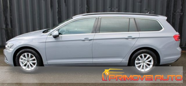 VOLKSWAGEN Passat Variant usata, con Controllo trazione
