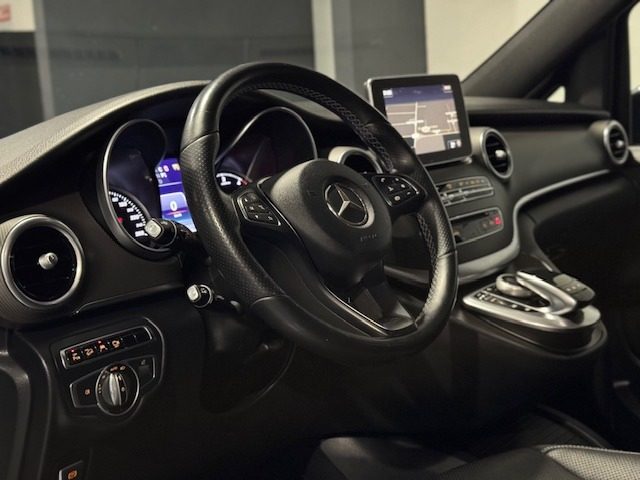 MERCEDES-BENZ V 250 usata, con Regolazione elettrica sedili