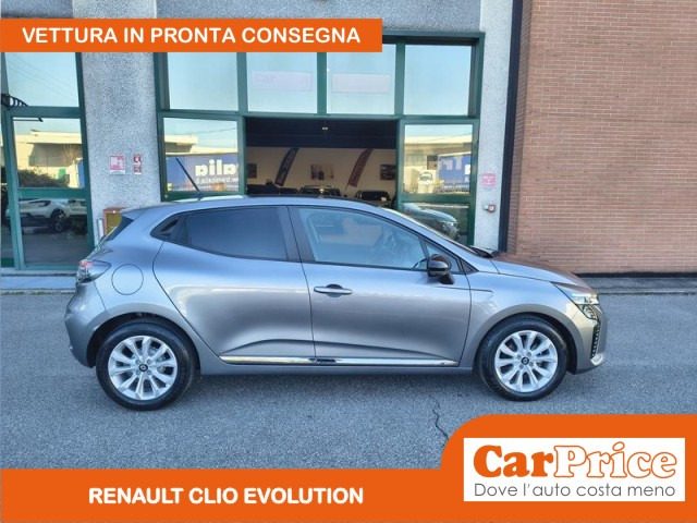 RENAULT Clio usata, con Fari LED