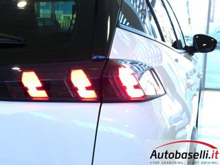 PEUGEOT 2008 usata, con Volante multifunzione