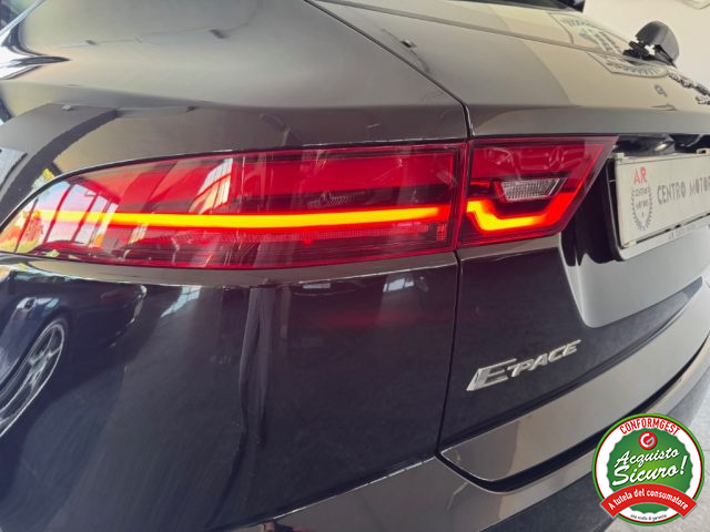 JAGUAR E-Pace usata, con Sedile posteriore sdoppiato
