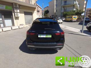 MERCEDES-BENZ GLA 200 usata 6