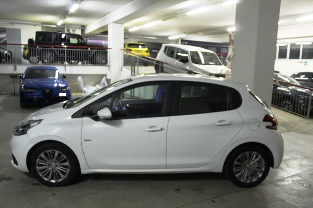 PEUGEOT 208 usata, con Airbag laterali