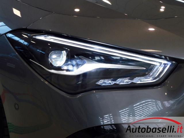 MERCEDES-BENZ CLA 200 usata, con Luci diurne LED