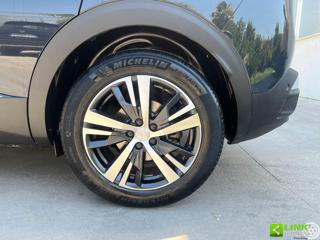 PEUGEOT 3008 usata, con Park Distance Control