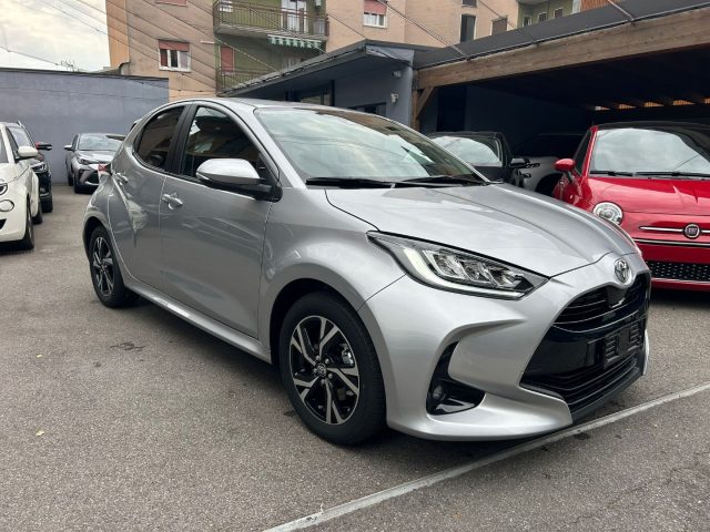 TOYOTA Yaris usata, con Airbag laterali