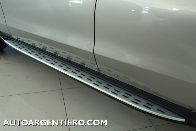 MERCEDES-BENZ GLC 300 usata, con Chiusura centralizzata senza chiave
