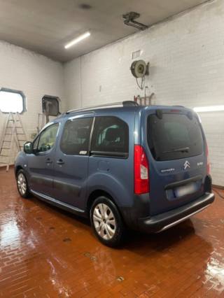 CITROEN Berlingo usata, con Specchietti laterali elettrici