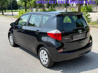 TOYOTA Verso-S usata, con Airbag Passeggero