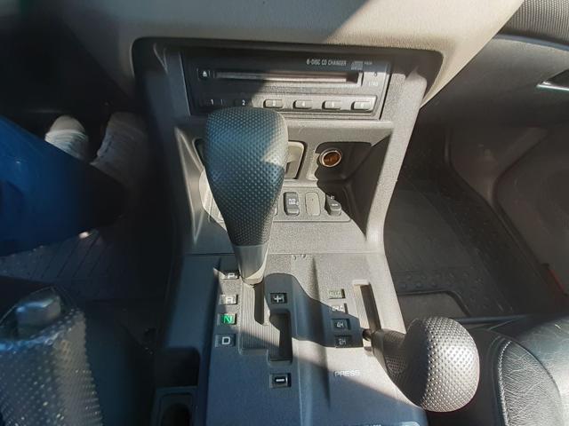 MITSUBISHI Pajero usata, con Sedile posteriore sdoppiato