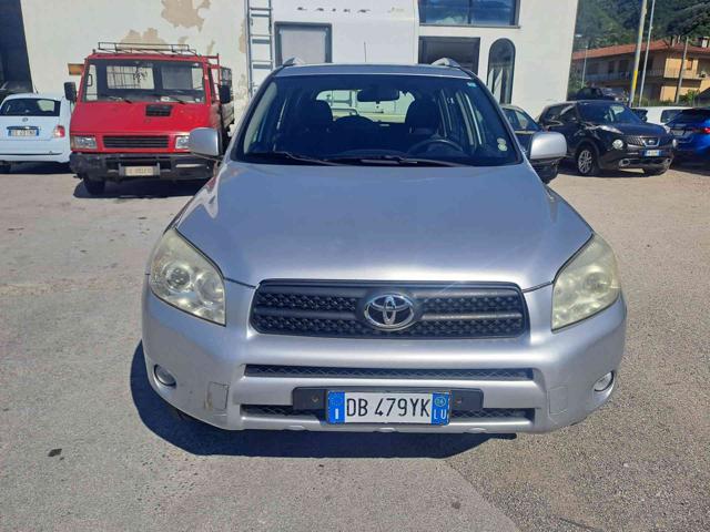 TOYOTA RAV 4 MY23 usata 24