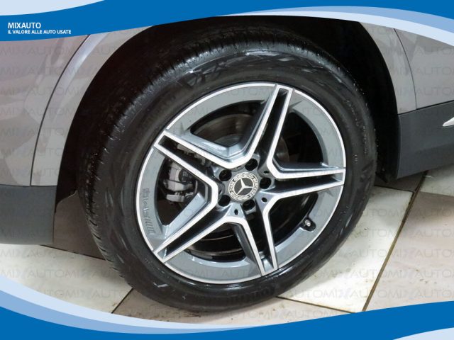 MERCEDES-BENZ GLA 200 usata, con Portapacchi