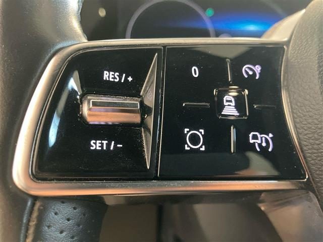 RENAULT Megane usata, con Sensori di parcheggio posteriori