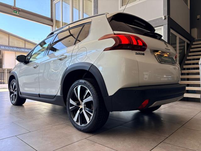 PEUGEOT 2008 usata, con Boardcomputer