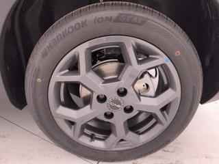 BYD Dolphin Surf usata, con Fari LED
