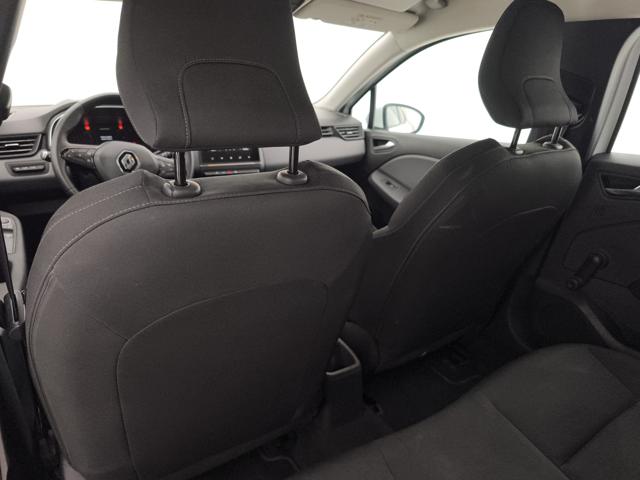 RENAULT Clio usata, con Autoradio digitale