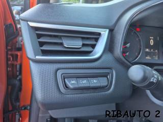 RENAULT Clio usata, con USB