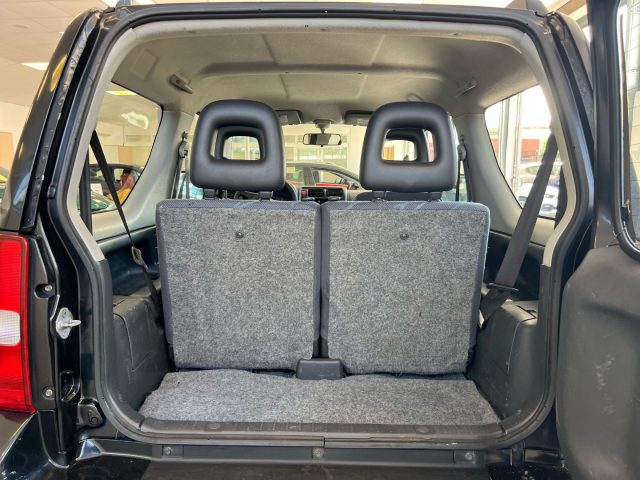 SUZUKI Jimny usata, con Sedile posteriore sdoppiato