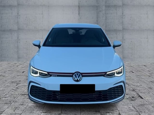 VOLKSWAGEN Golf usata, con Airbag