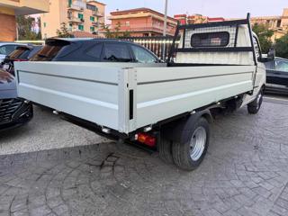 PIAGGIO Porter usata, con Bluetooth