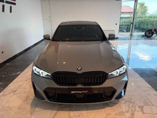 BMW 320 usata, con Park Distance Control