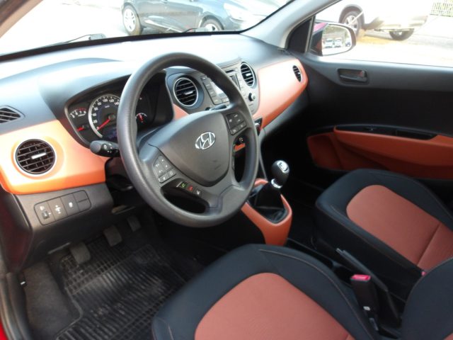 HYUNDAI i10 usata 7