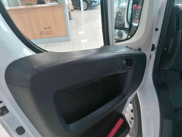 PEUGEOT Boxer usata 36