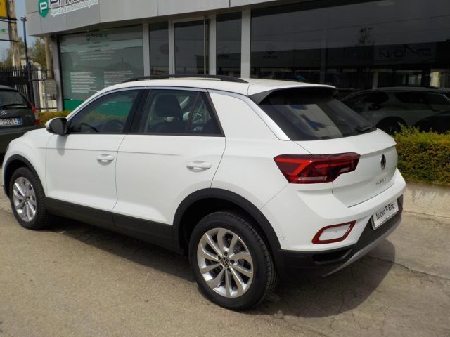 VOLKSWAGEN T-Roc usata, con Airbag