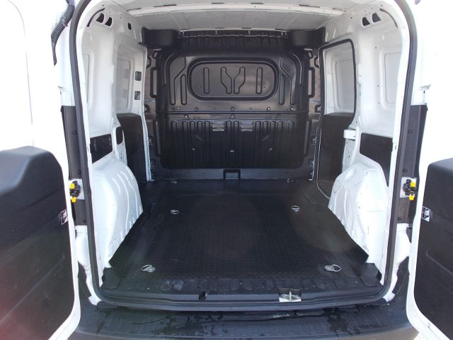 FIAT Doblo usata, con Servosterzo