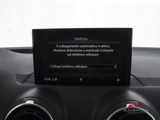AUDI Q2 usata 14