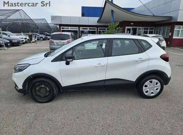 RENAULT Captur usata, con Alzacristalli elettrici