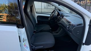 VOLKSWAGEN up! usata, con Park Distance Control