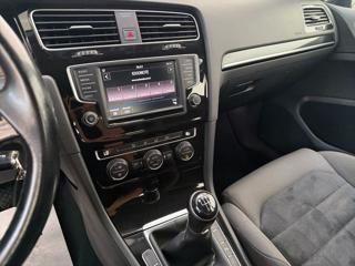 VOLKSWAGEN Golf usata, con Climatizzatore
