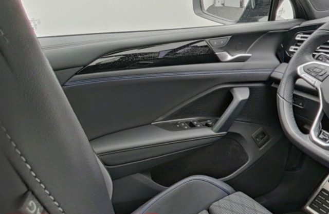 VOLKSWAGEN Tiguan usata, con Boardcomputer
