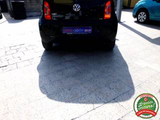 VOLKSWAGEN up! usata 31