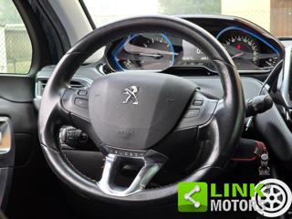PEUGEOT 2008 usata, con Controllo automatico clima