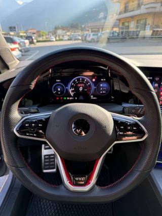 VOLKSWAGEN Golf GTI usata, con Sistema di navigazione